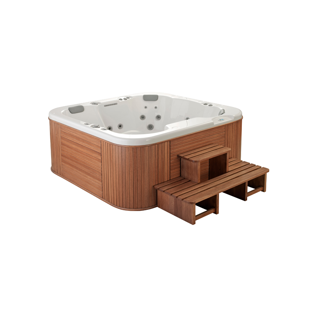 Roca_Hot Tub